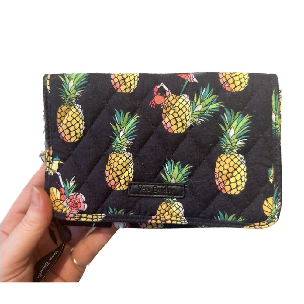 NWT Vera Bradley Crossbody RFD Wallet Purse Pineapple Tropical Print
